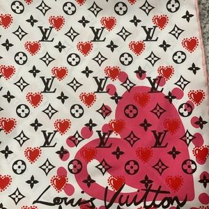 Louis Vuitton scarf square 45 RARE I love you silk scarf Valentine 2022